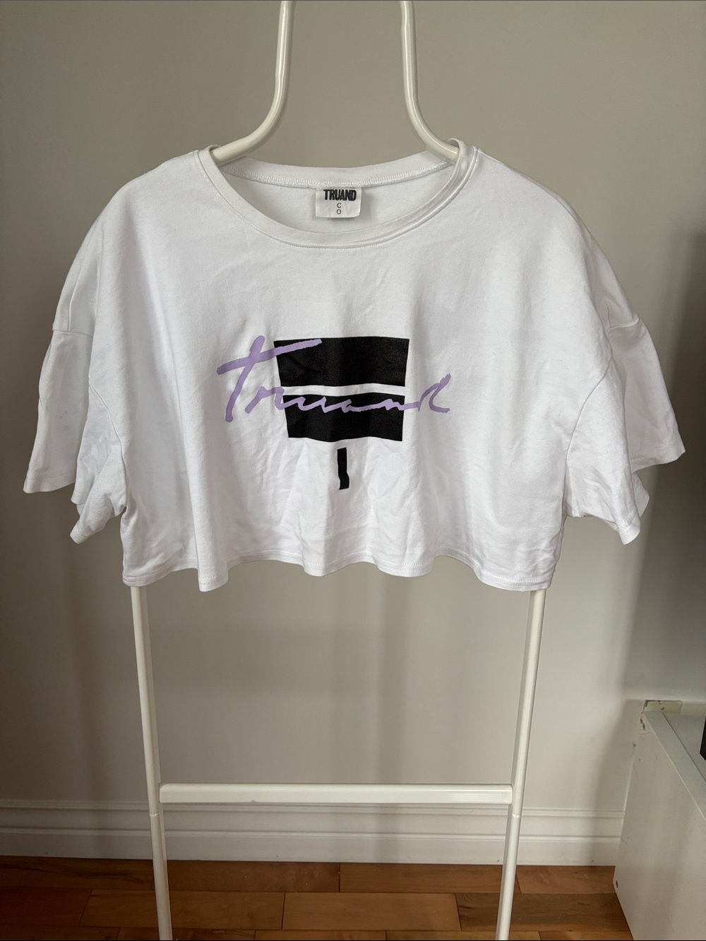 White Cropped Graphic Tee with  Script